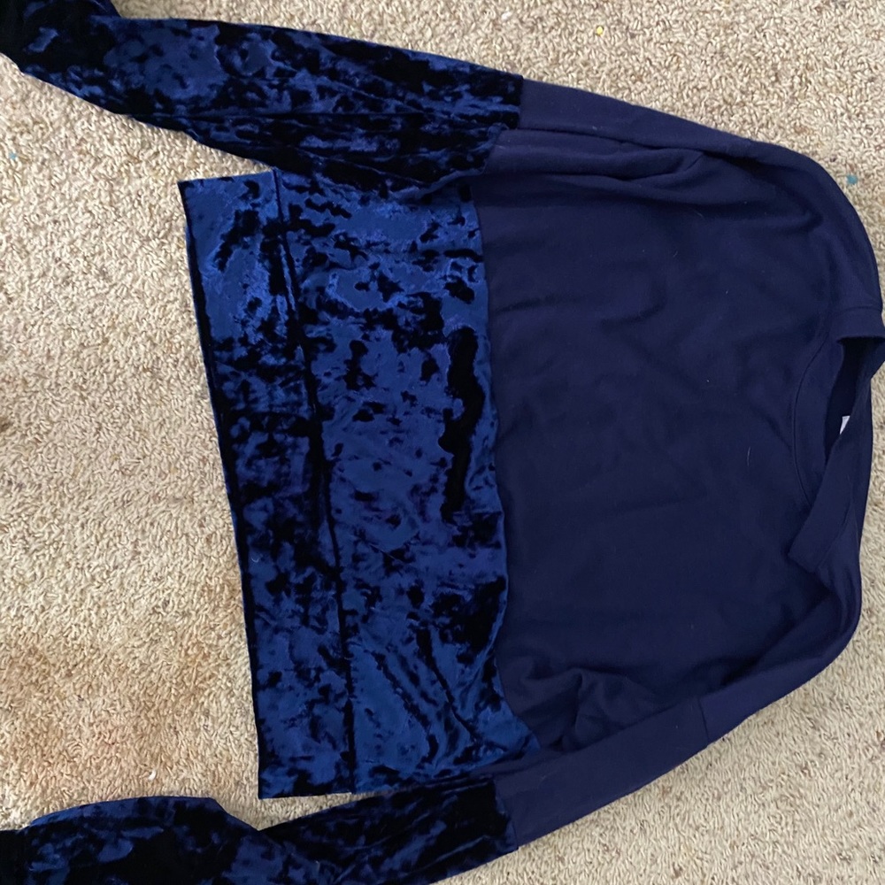 A blue cropped sweater from Chloe and Katie